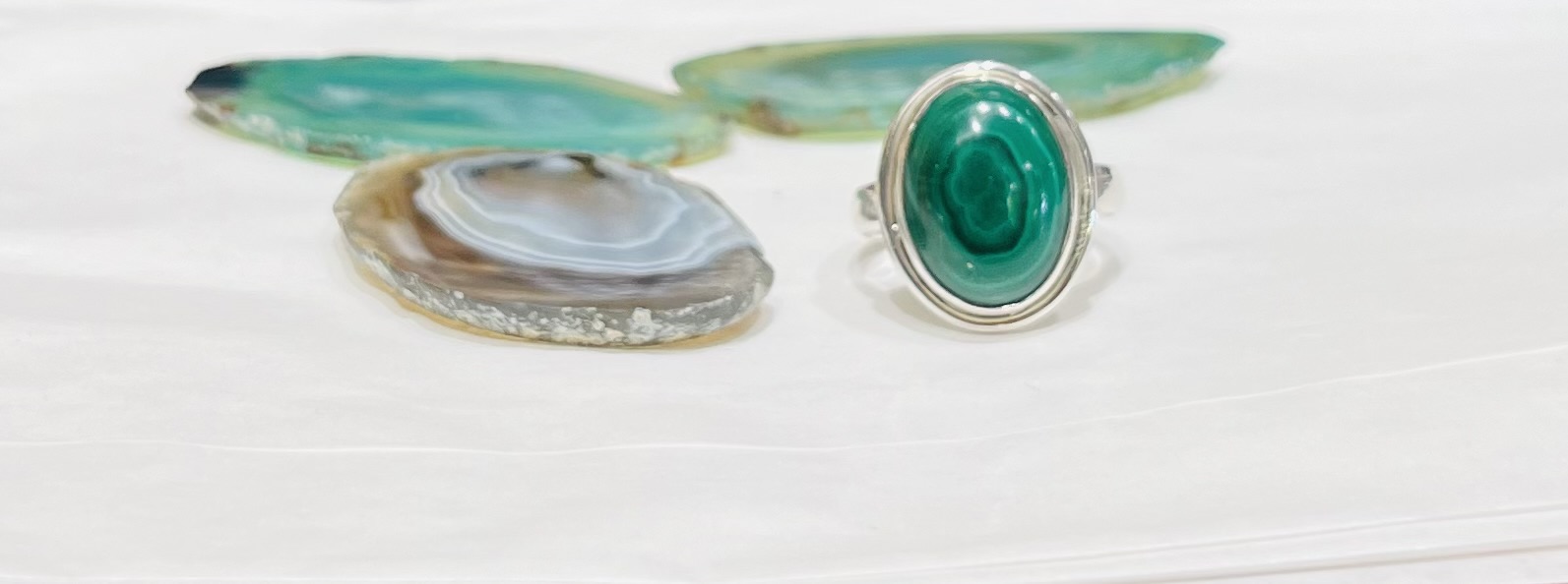 Bague en argent et malachite BM2