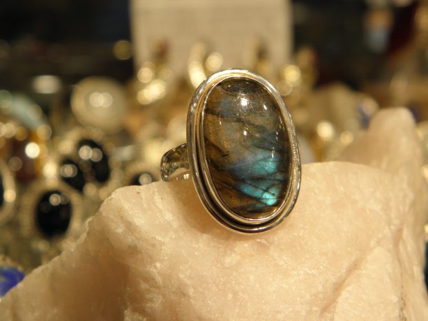 Bague en labradorite BL1 – Image 2